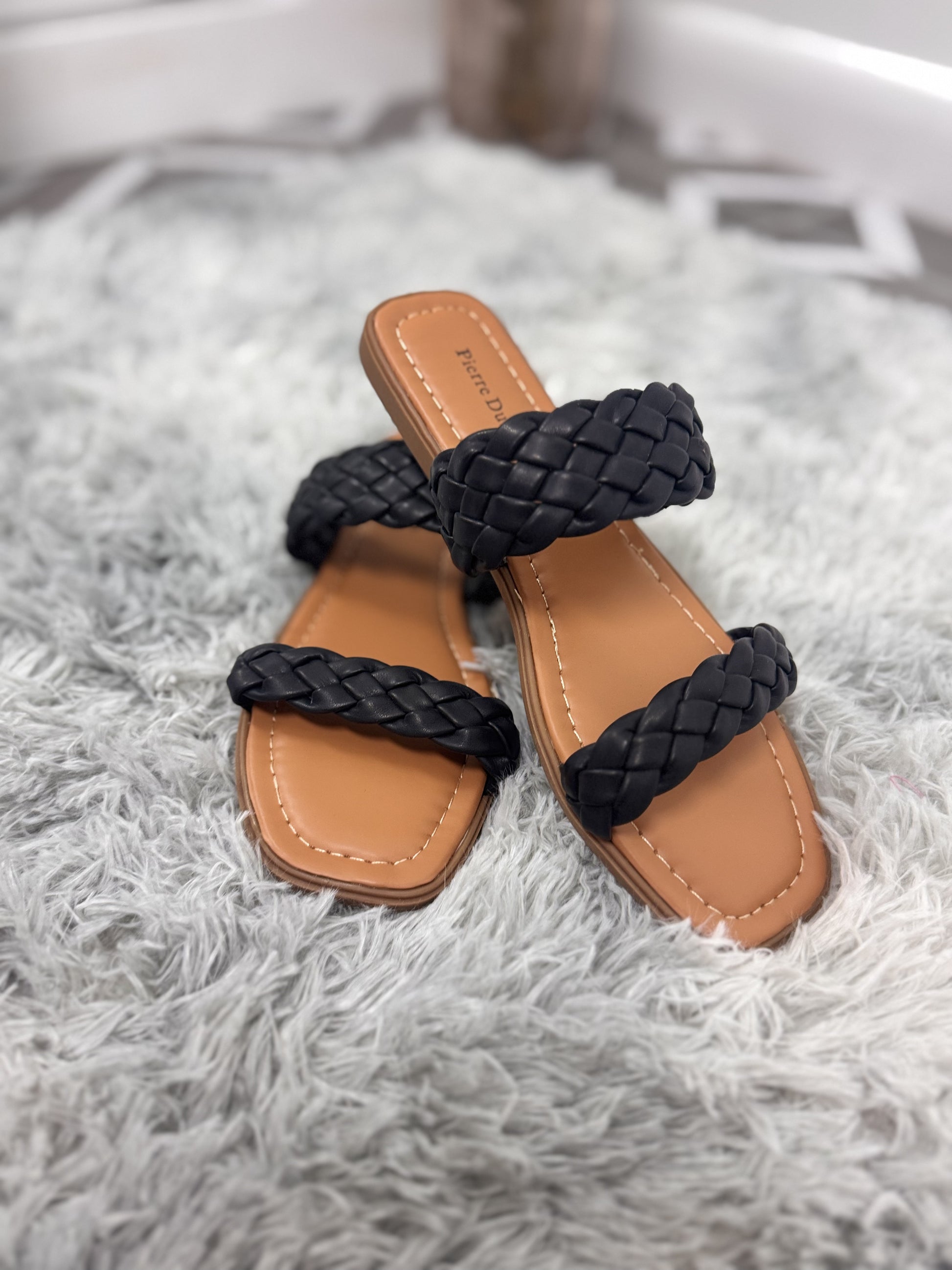 Pierre Dumas Empress Black Sandal
