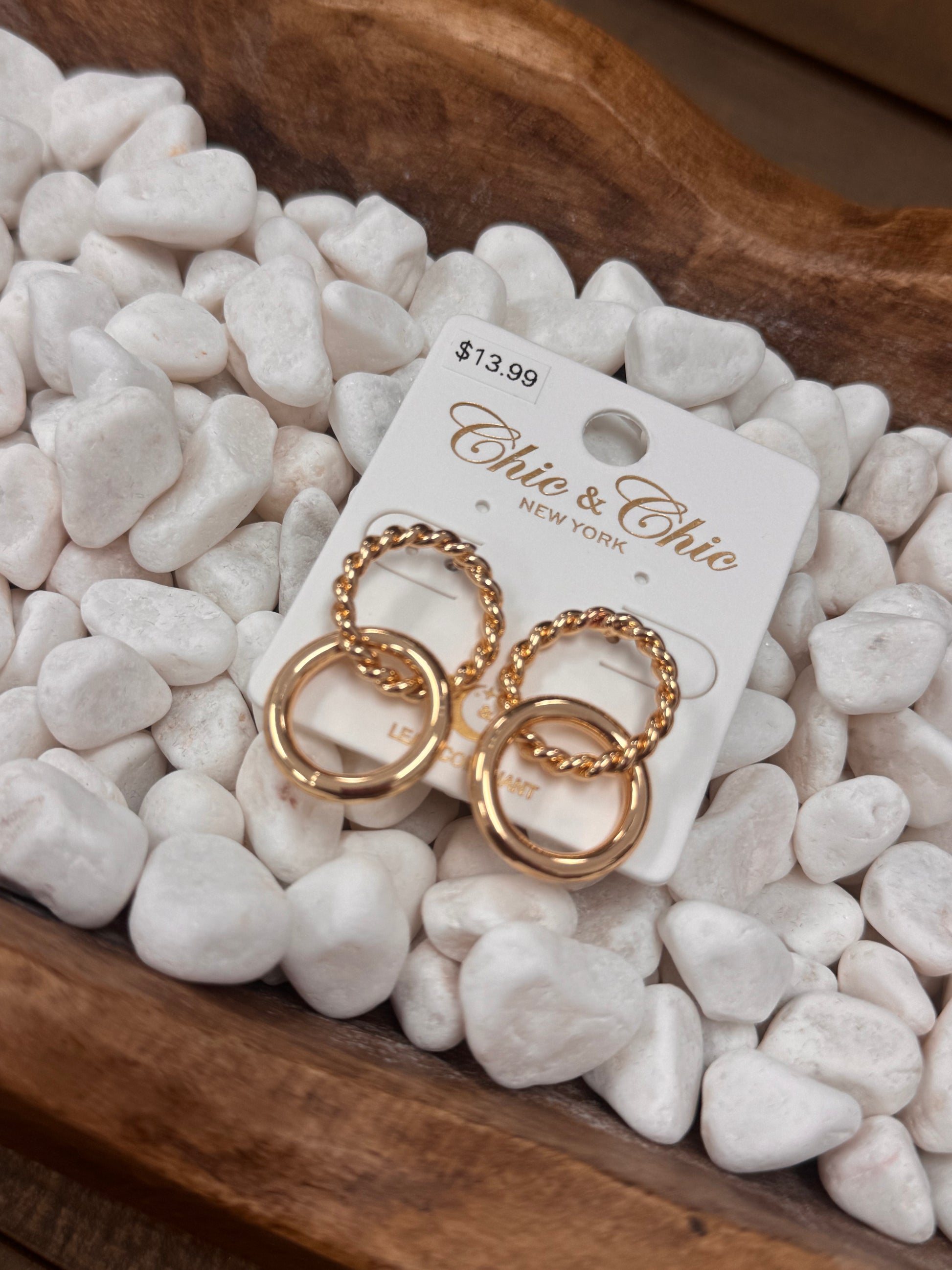 Gold Dangle Earrings (CE–6434–GD)